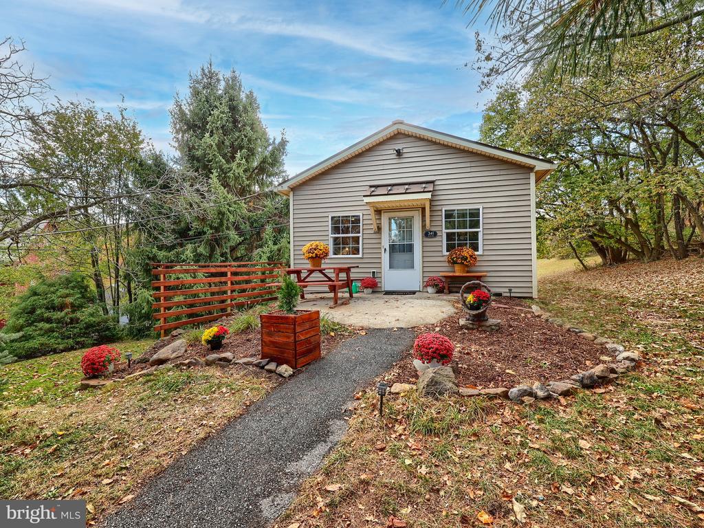 341 SHUEY ROAD