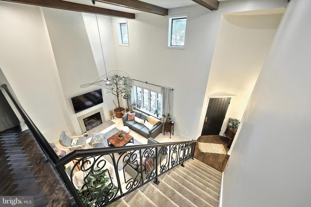 8 PINE TREE DRIVE