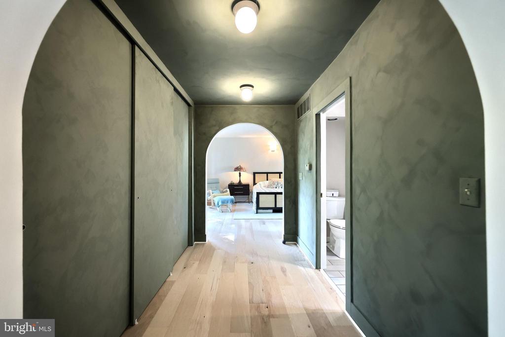 8 PINE TREE DRIVE