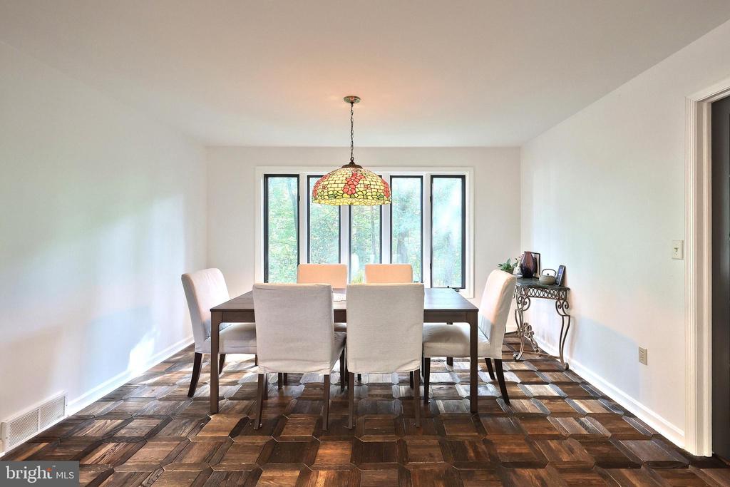8 PINE TREE DRIVE