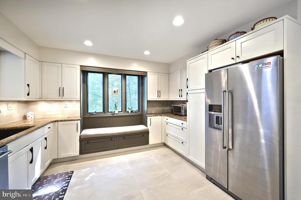 8 PINE TREE DRIVE