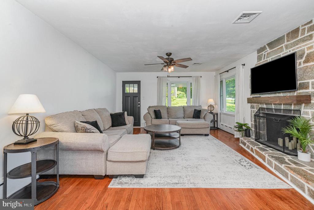 507 HARRISBURG PIKE