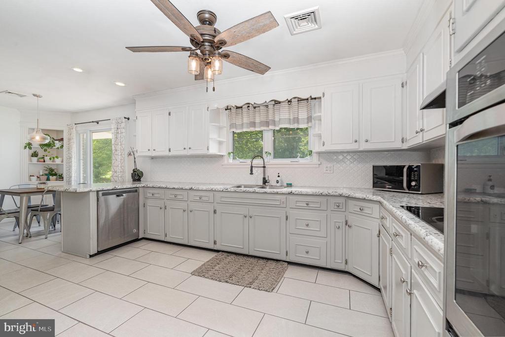 507 HARRISBURG PIKE