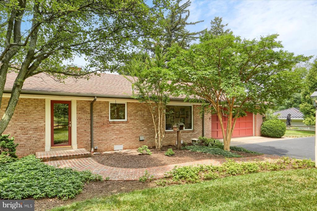 403 EVERGREEN ROAD