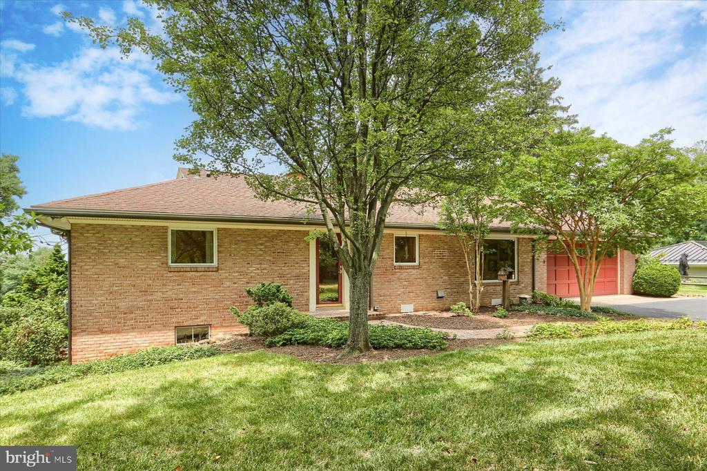 403 EVERGREEN ROAD