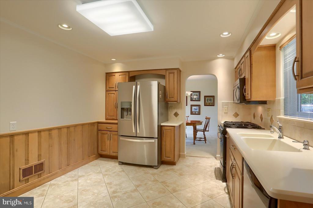 403 EVERGREEN ROAD