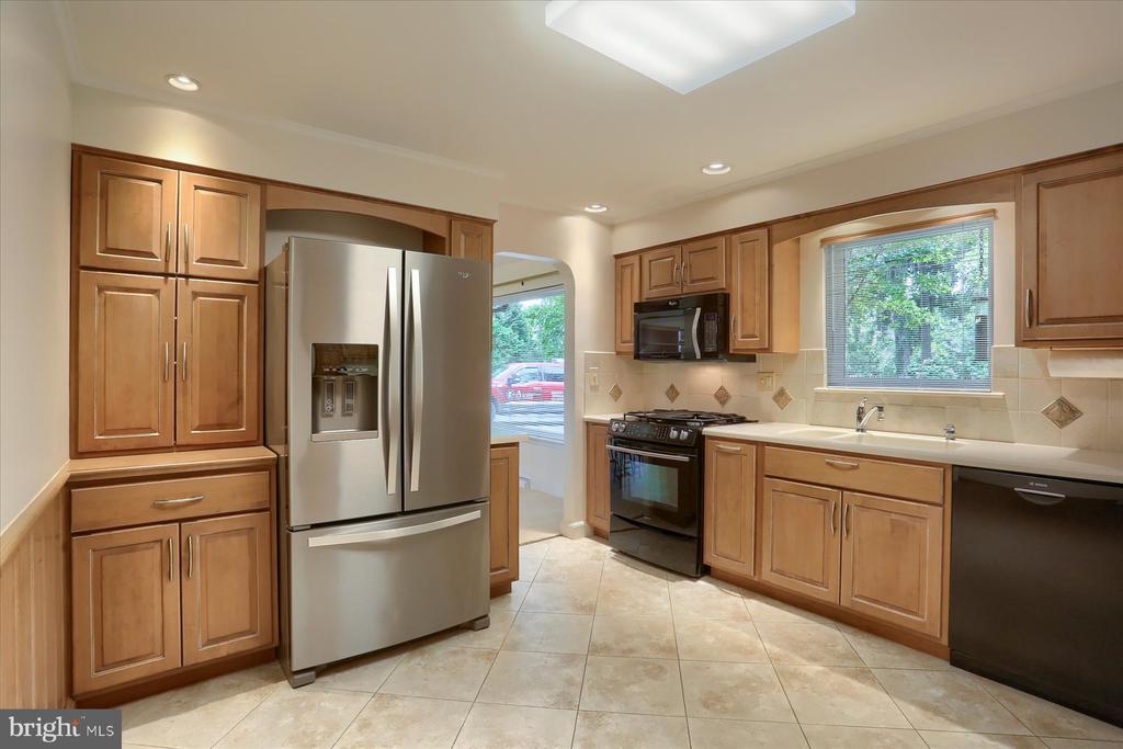 403 EVERGREEN ROAD