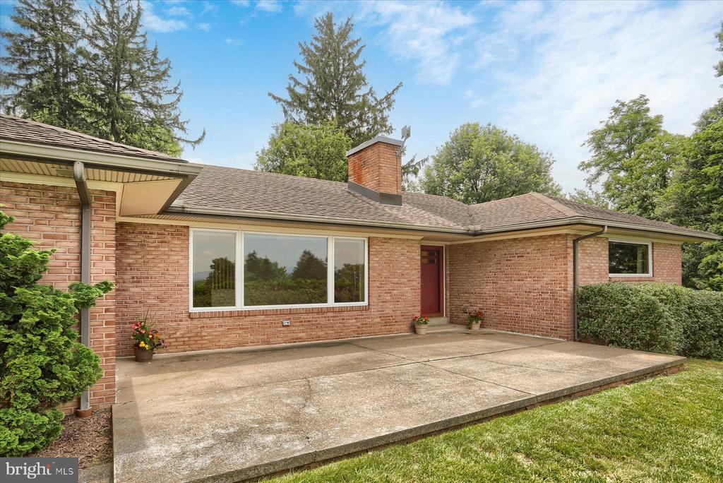 403 EVERGREEN ROAD