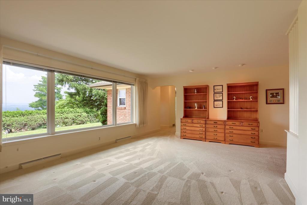 403 EVERGREEN ROAD