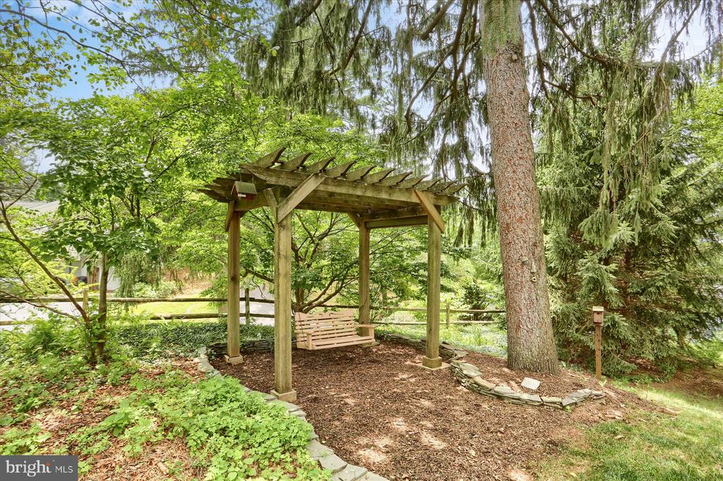 403 EVERGREEN ROAD