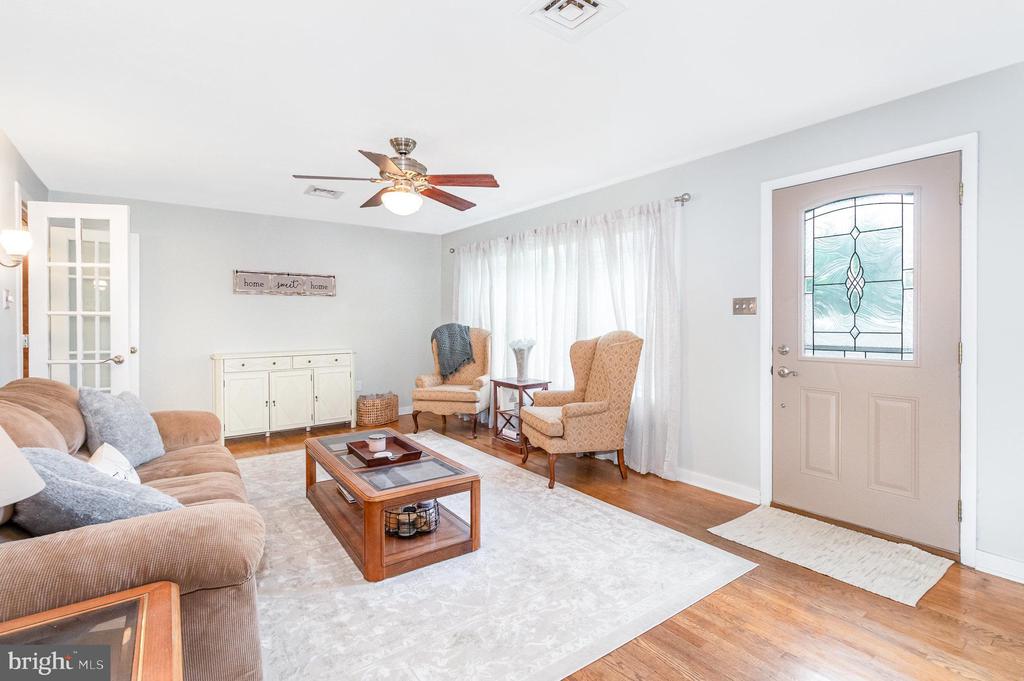 605 EVERGREEN ROAD
