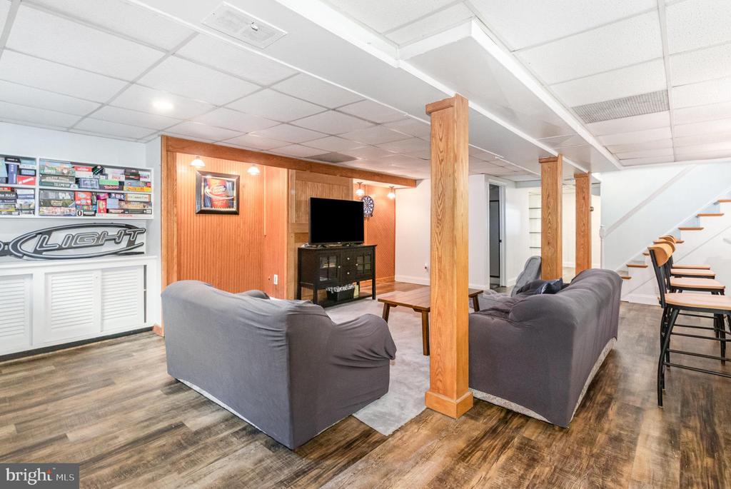 605 EVERGREEN ROAD