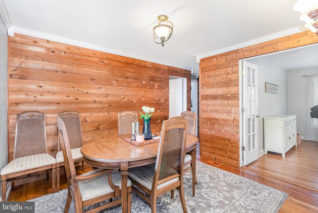 605 EVERGREEN ROAD