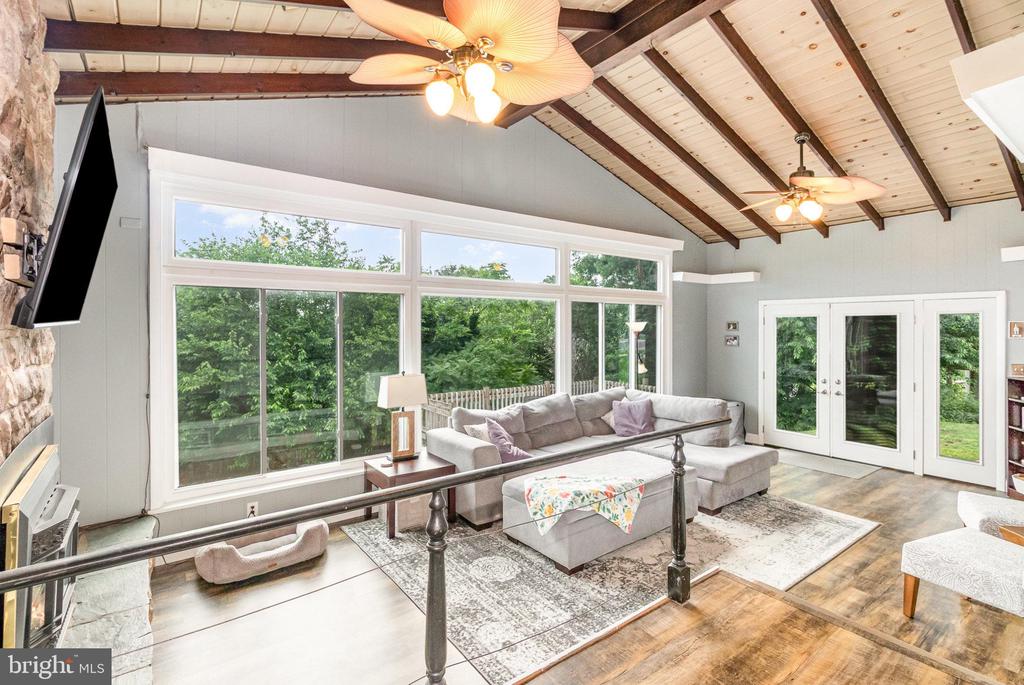 605 EVERGREEN ROAD