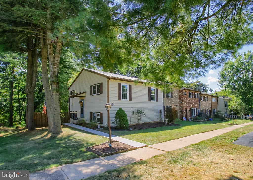 300 JUNIPER DRIVE