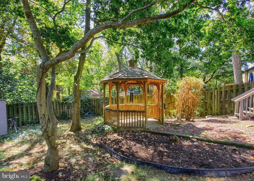 300 JUNIPER DRIVE