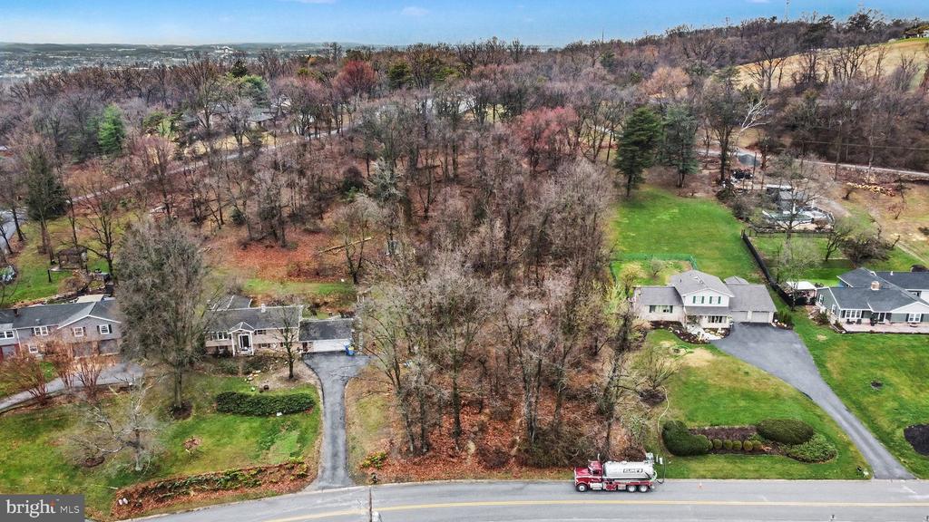 1940 ALCOTT ROAD
