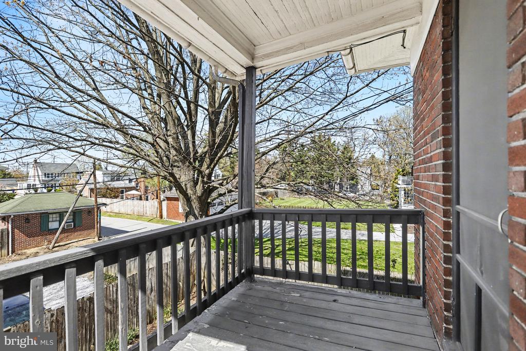 603 COUNTRY CLUB ROAD