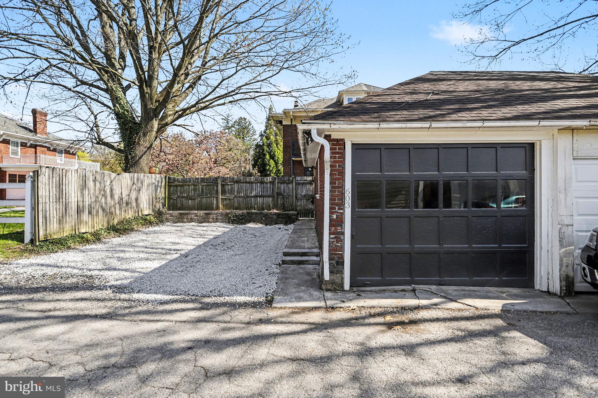 603 COUNTRY CLUB ROAD