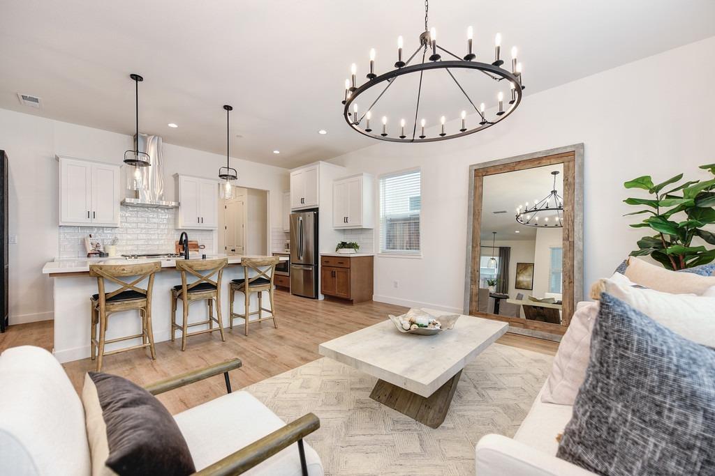 2372 Wanser Walk