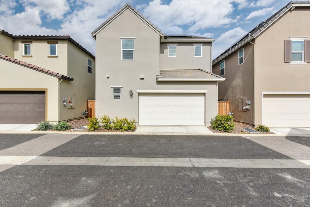 2372 Wanser Walk