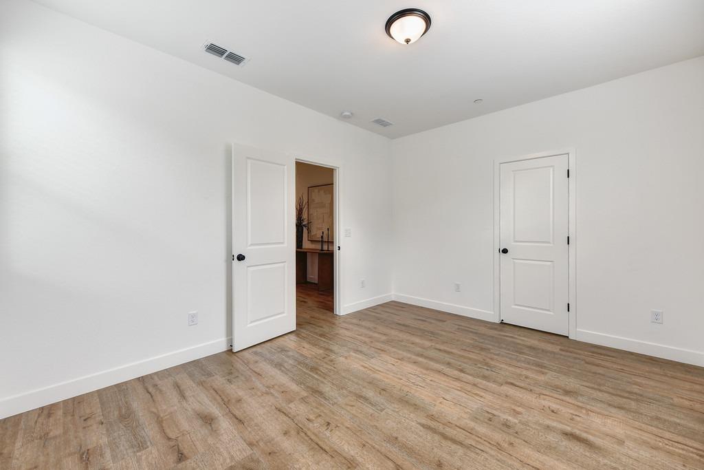 2372 Wanser Walk