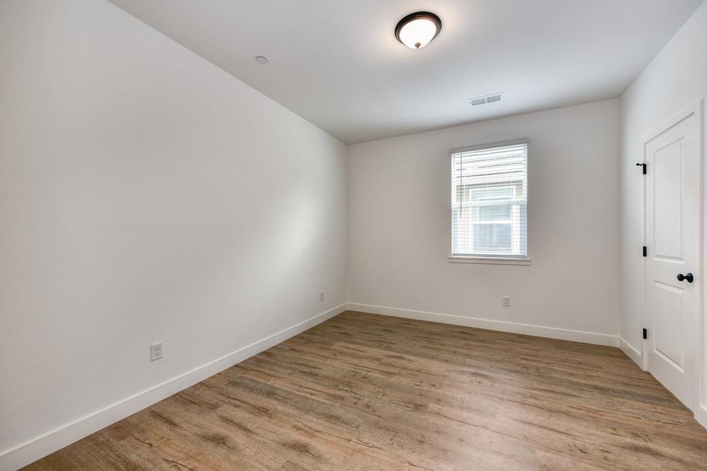 2372 Wanser Walk