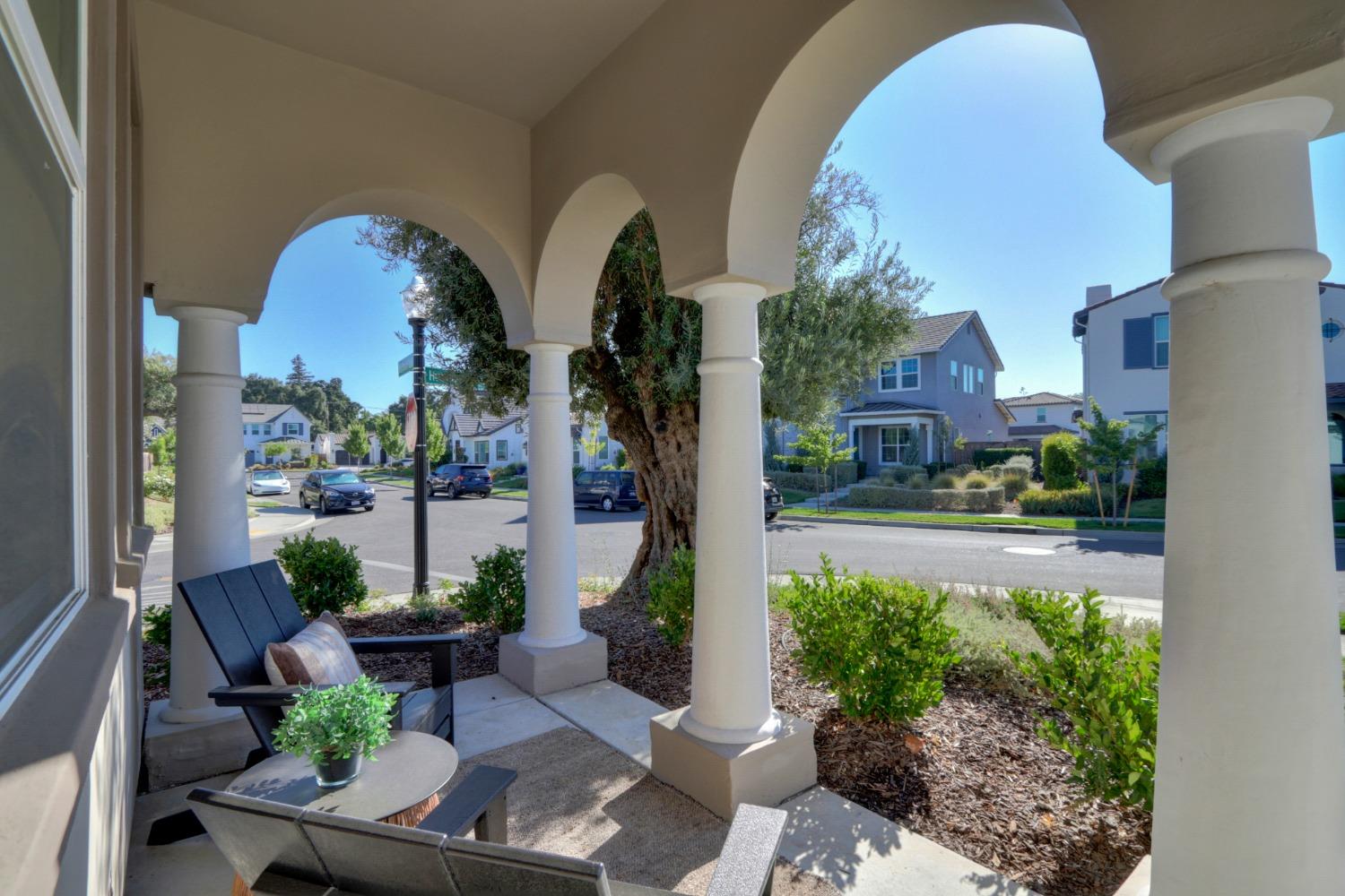 3026 Bedford Falls Way