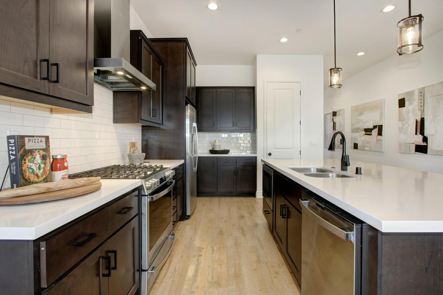 3026 Bedford Falls Way