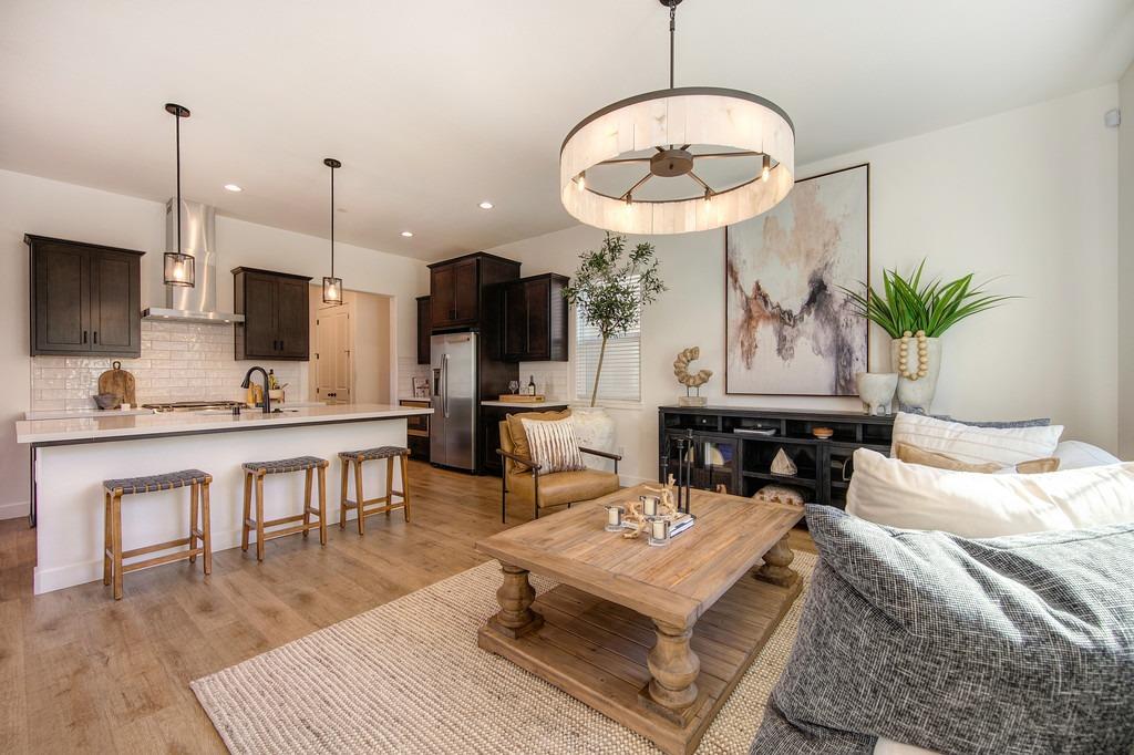 3229 Giovanni Street