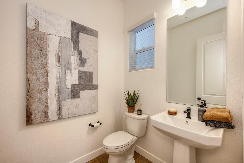 3229 Giovanni Street