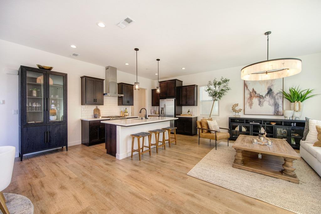 3229 Giovanni Street