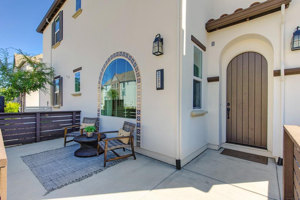 3229 Giovanni Street