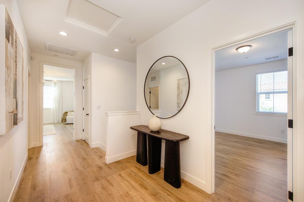 3229 Giovanni Street