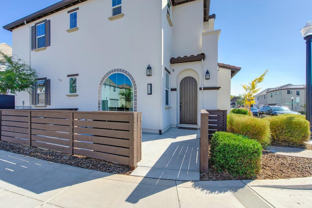 3229 Giovanni Street