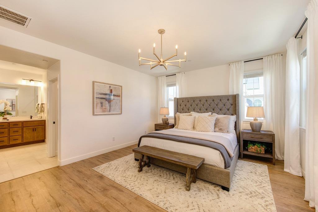 3298 Ronald Reagan Way