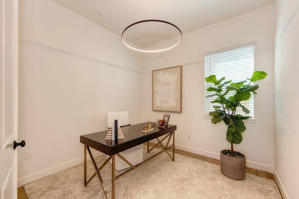 3298 Ronald Reagan Way