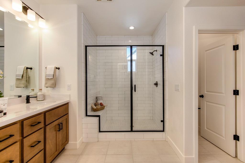 3298 Ronald Reagan Way