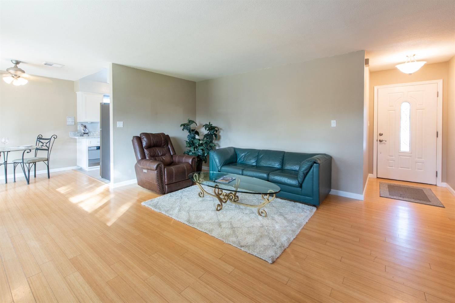 9855 Beachwood Drive