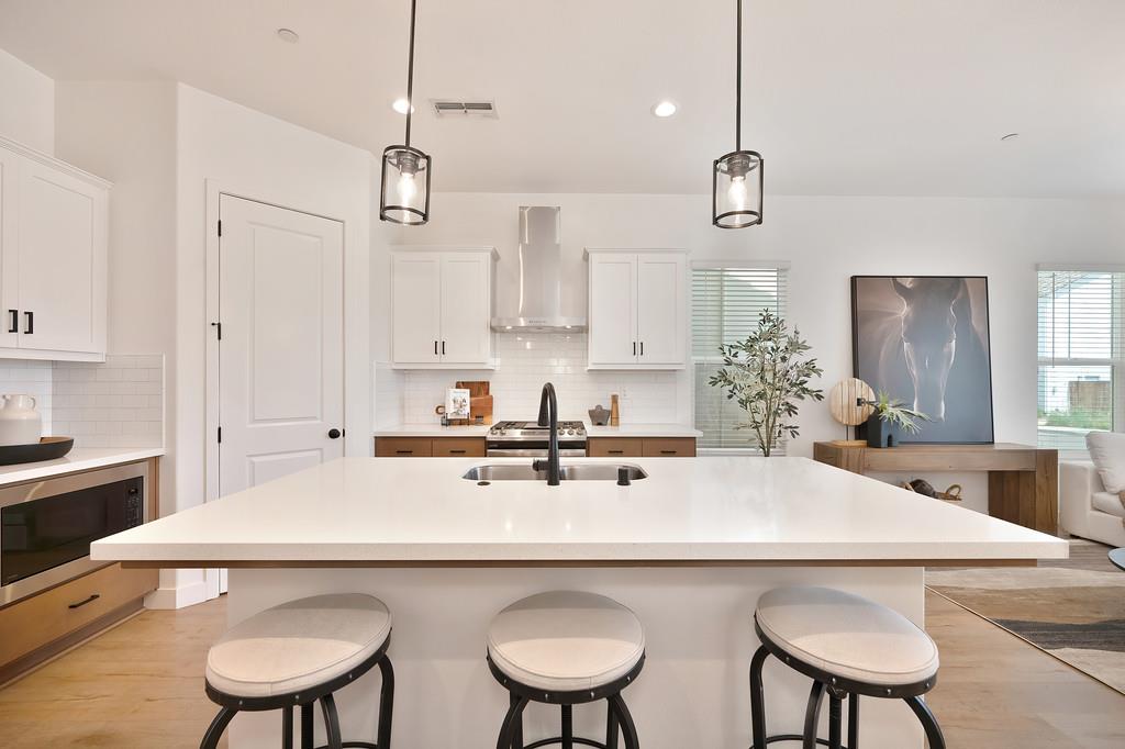 2355 Veterans First Avenue