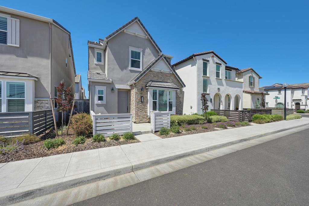 2355 Veterans First Avenue