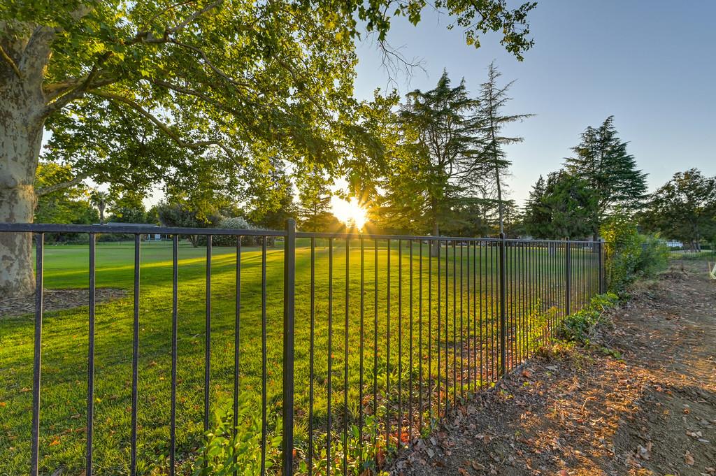 26894 Middle Golf Drive