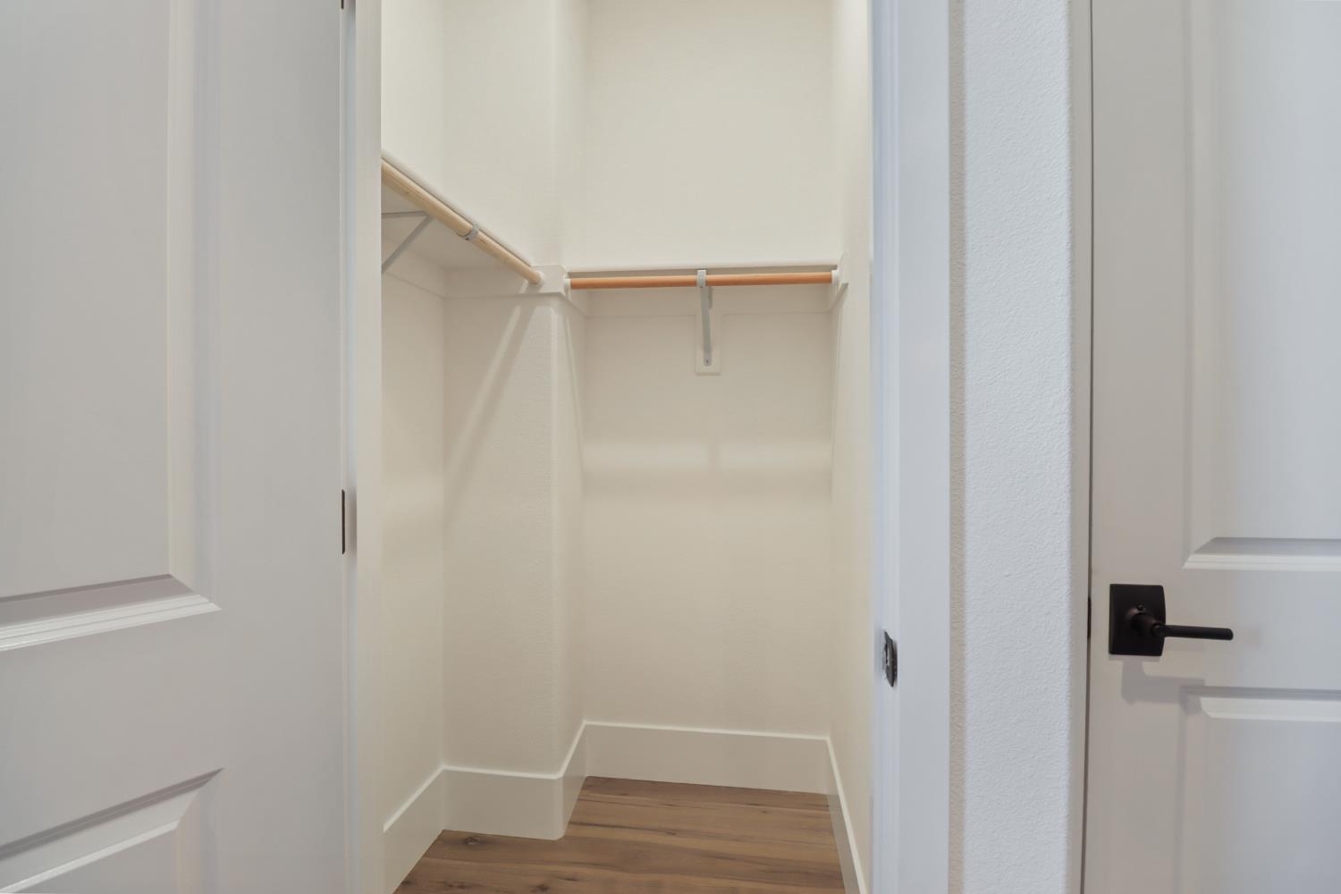 3289 Ronald Reagan Walk