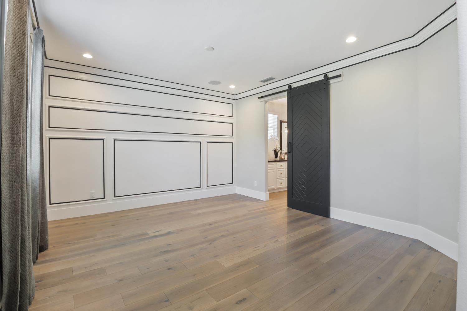 3289 Ronald Reagan Walk