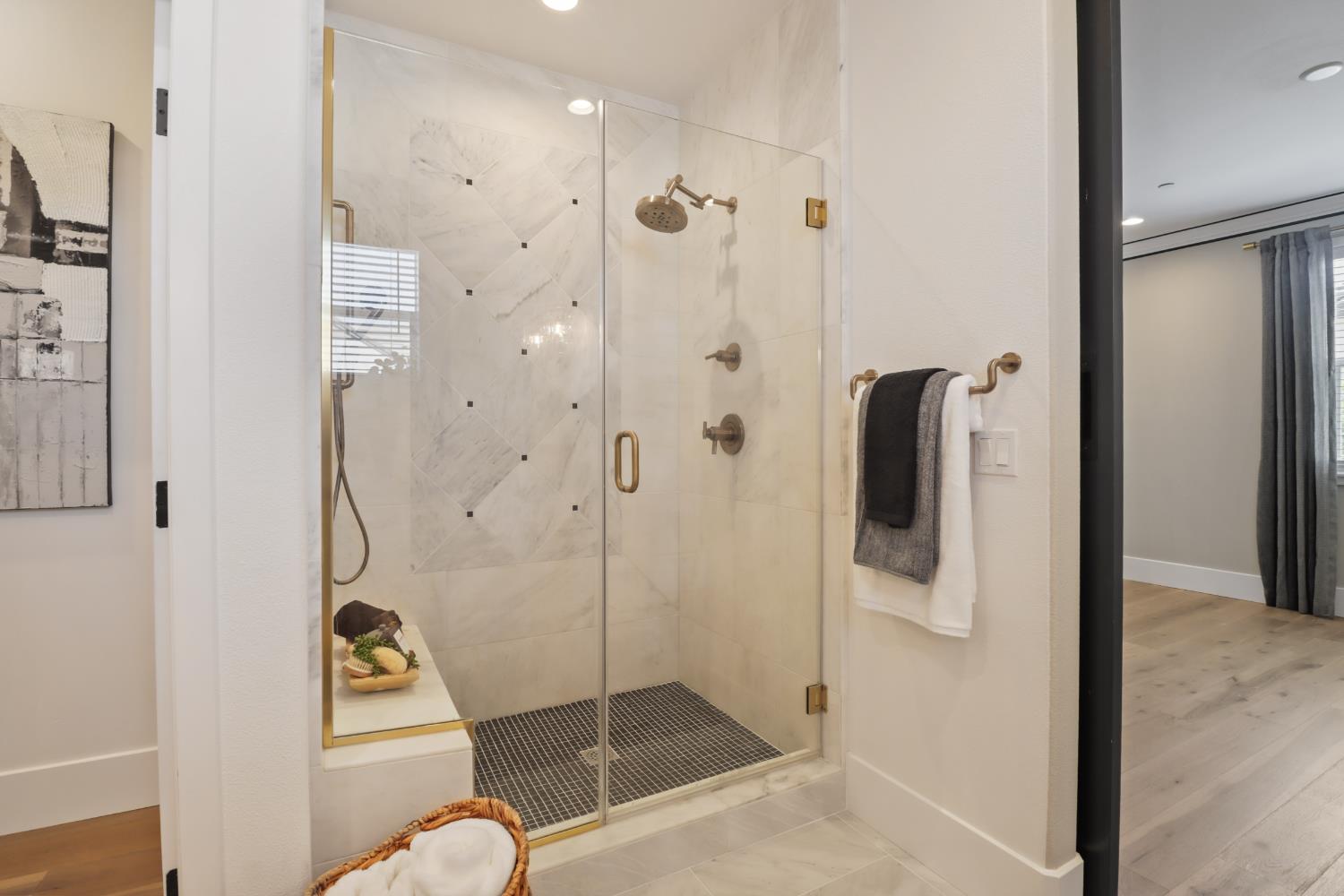 3289 Ronald Reagan Walk