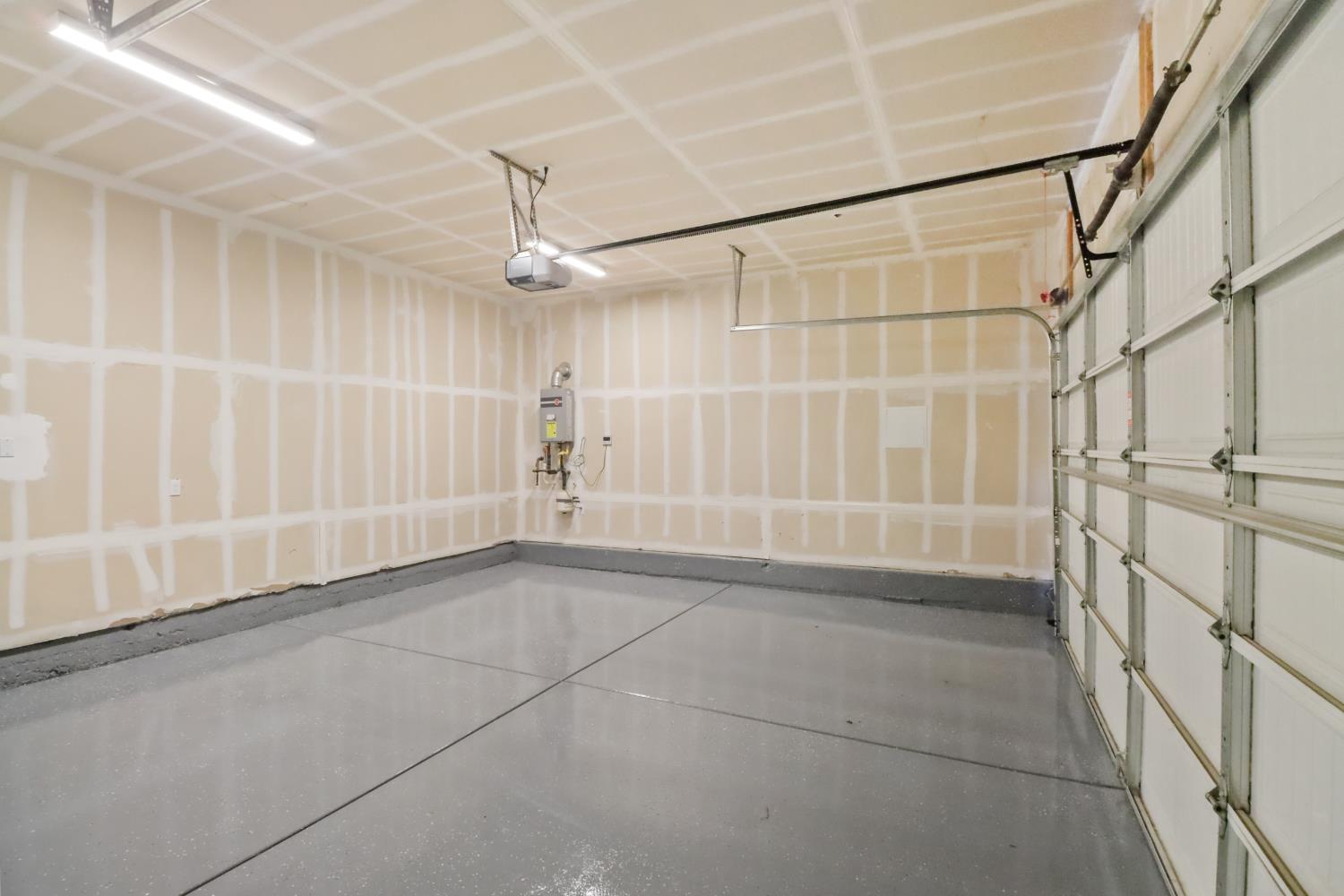 3289 Ronald Reagan Walk