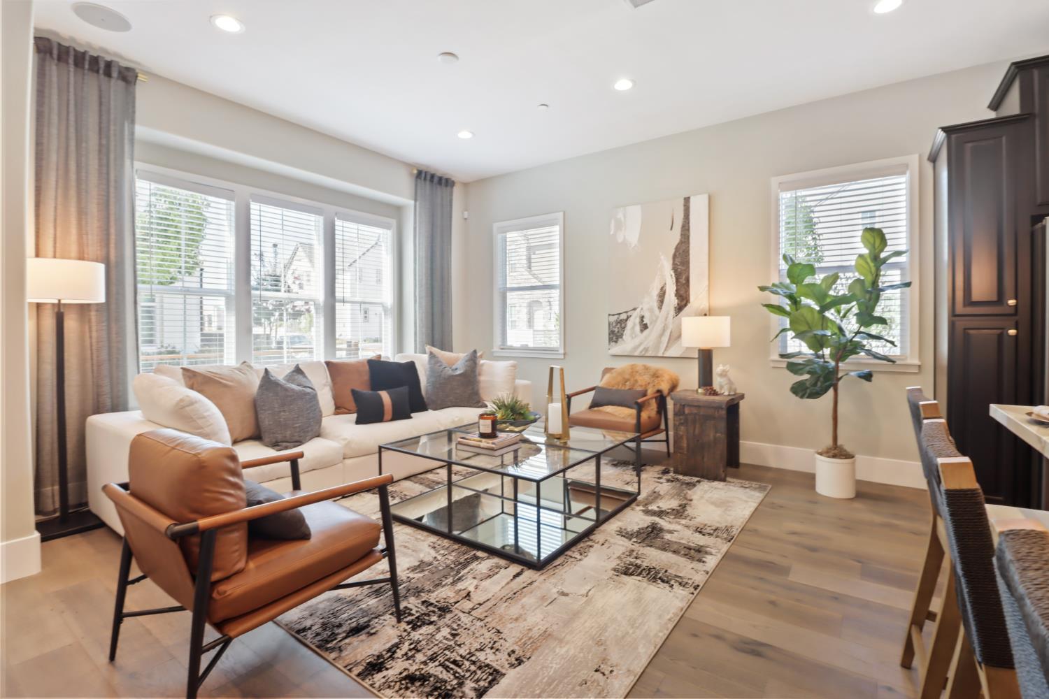 3289 Ronald Reagan Walk