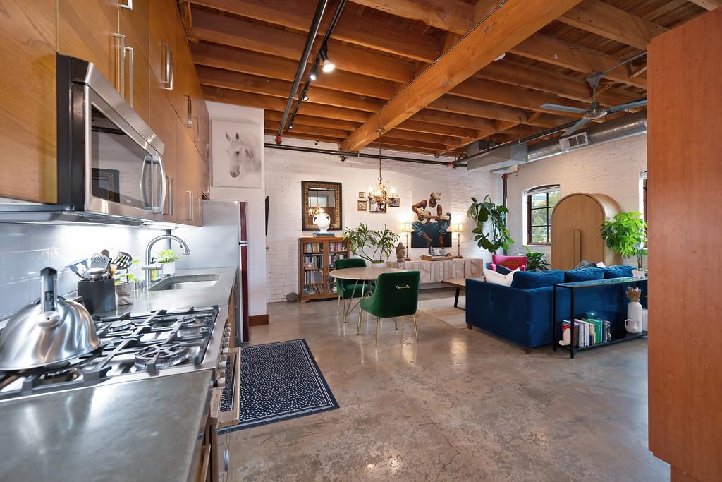 1725 14th Street 208