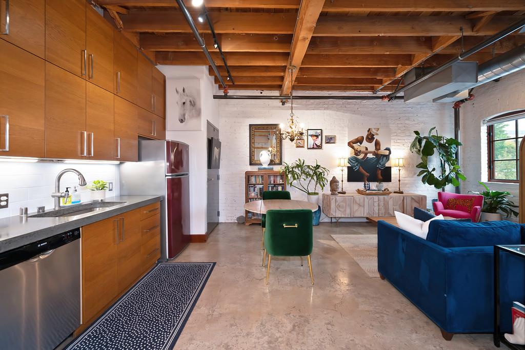 1725 14th Street 208