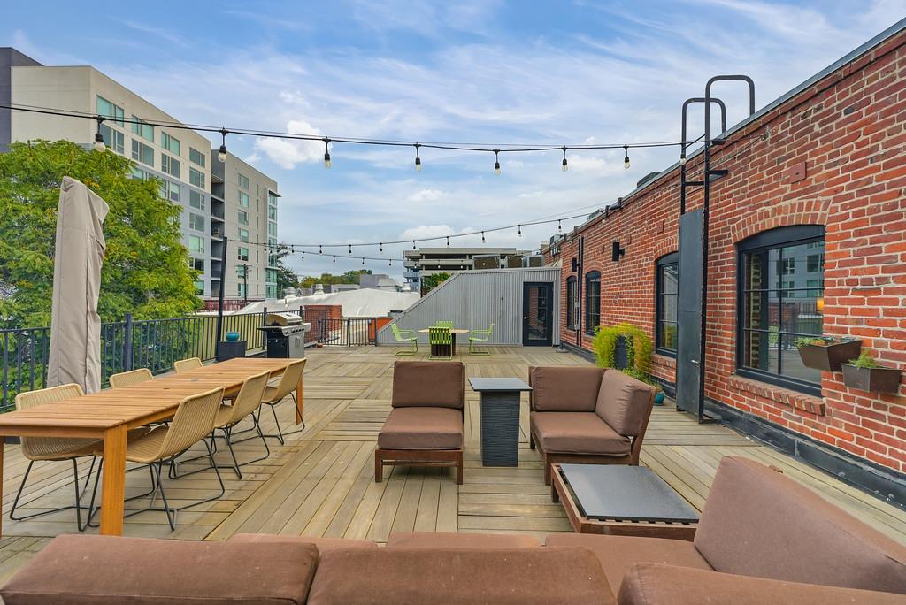 1725 14th Street 208